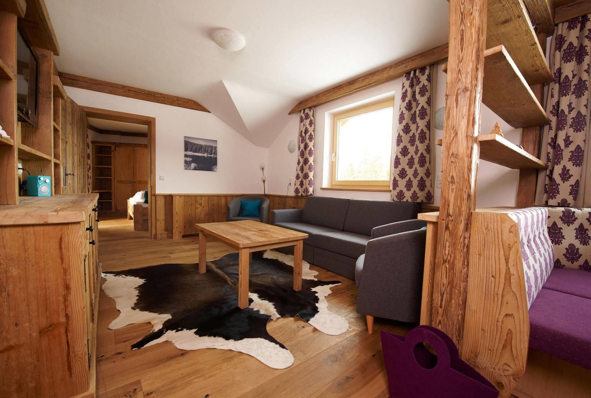 Aparthotel Hutter Gmbh Katschberghöhe Exterior foto